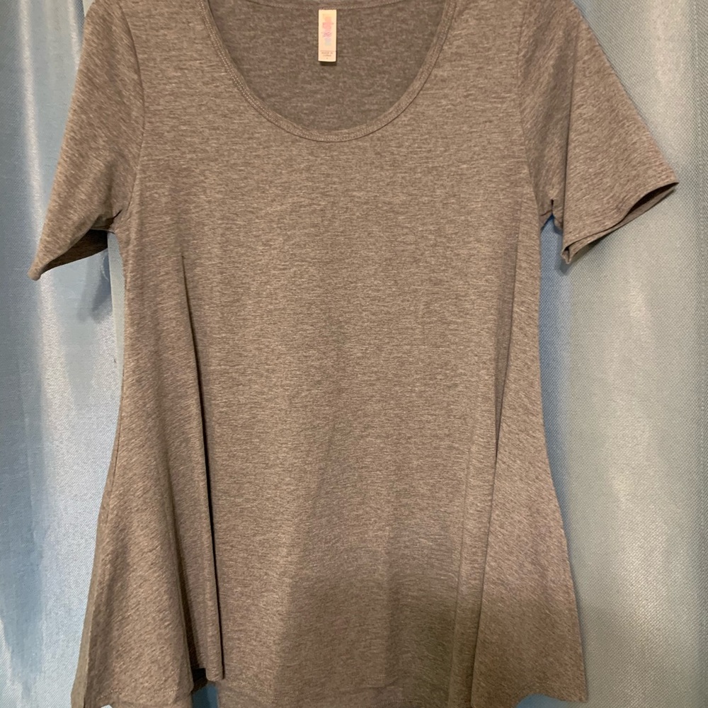 Lularoe shirt
